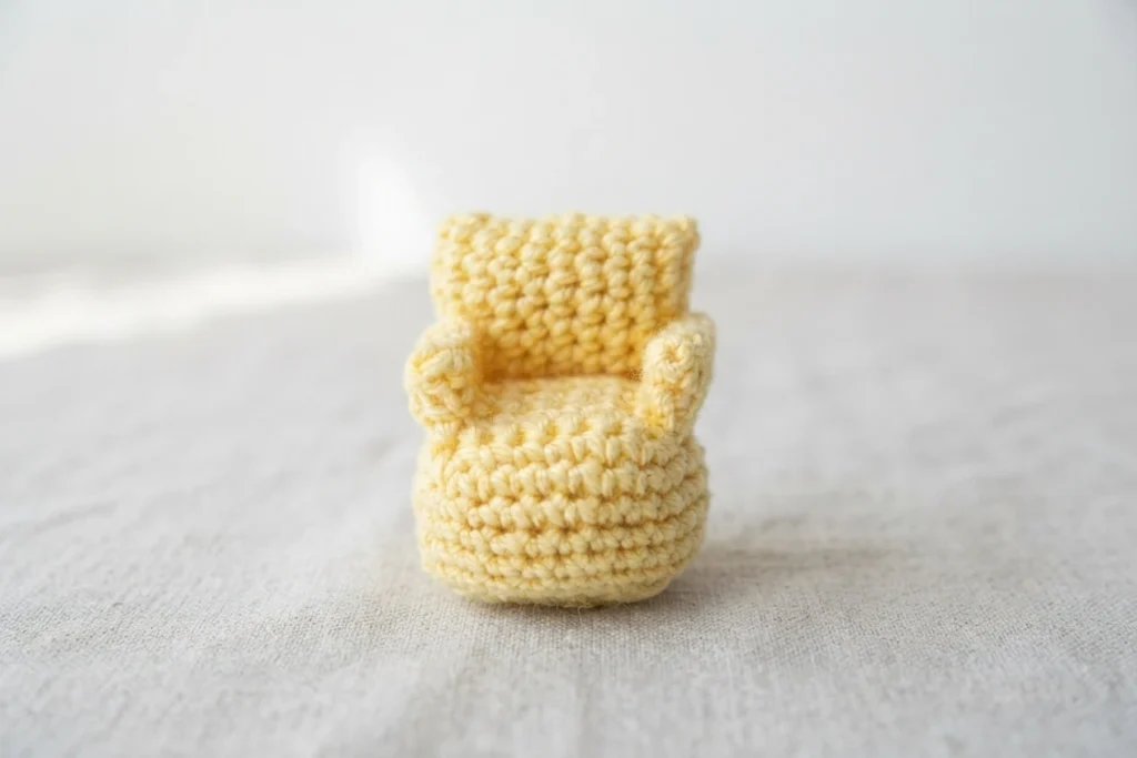 Free Crochet Gingerbread Doll House - 15-in-1 Pattern - 3-Day LIVE Crochet Along - crochet detail