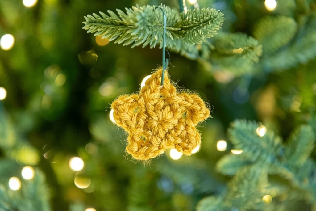 Free Crochet Gingerbread Doll House - 15-in-1 Pattern - 3-Day LIVE Crochet Along - crochet detail