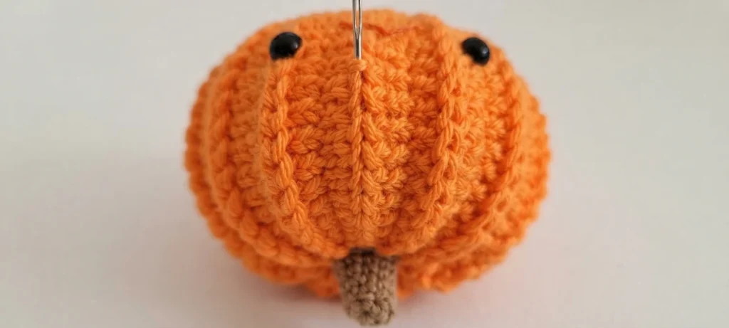 Pumpkin Worry Worm Crochet Pattern: (Trick Or Treat Gifts For Halloween) - crochet detail
