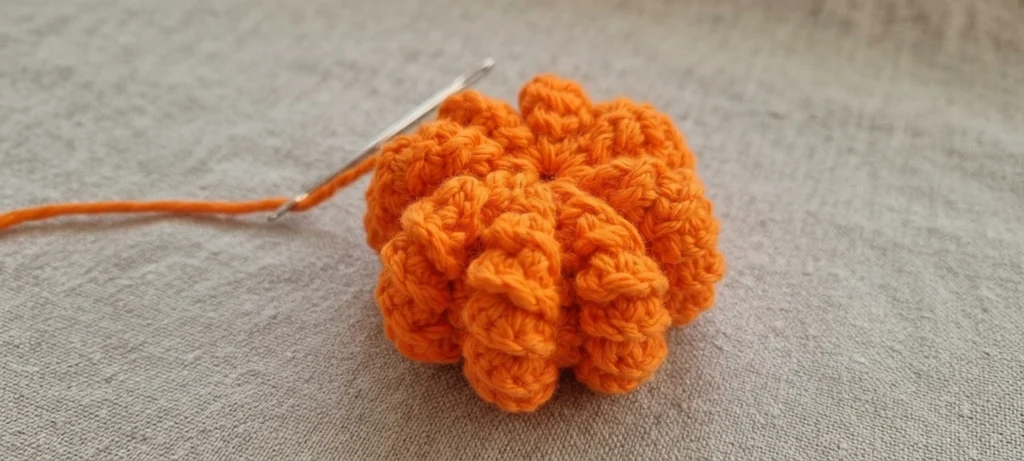 Pumpkin Worry Worm Crochet Pattern: (Trick Or Treat Gifts For Halloween) - crochet detail