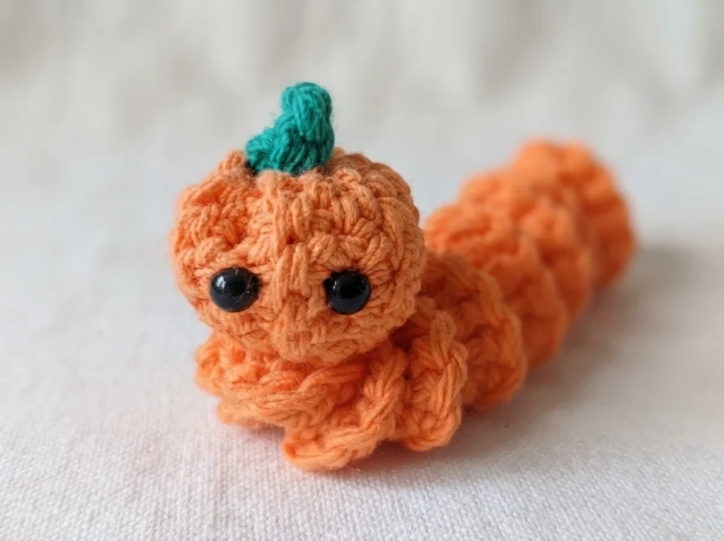 Pumpkin Worry Worm Crochet Pattern: (Trick Or Treat Gifts For Halloween) - crochet detail