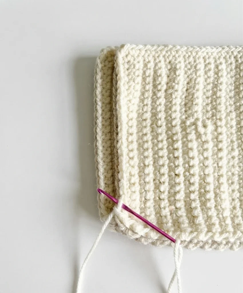The Retro Butterfly Day Bag Crochet Pattern - crochet detail