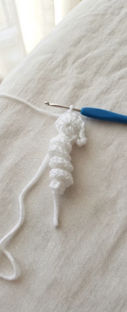 FREE Ghost Worry Worm Crochet Pattern [Not-So-Spooky!] - crochet detail